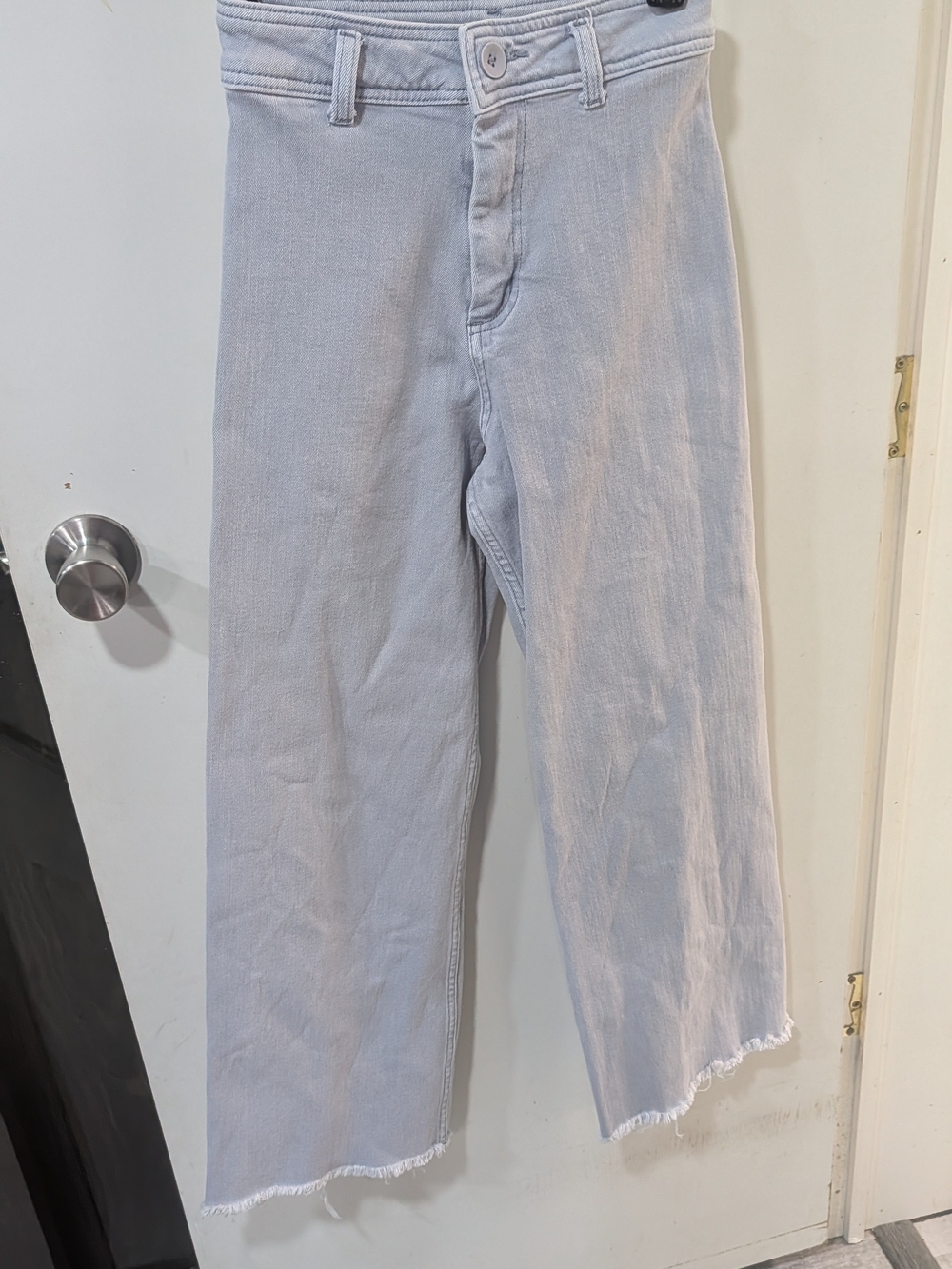 Women's  Light Blue Wide Leg Jeans - Casual Frayed Hem